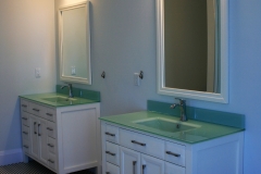 Master Ensuite 2